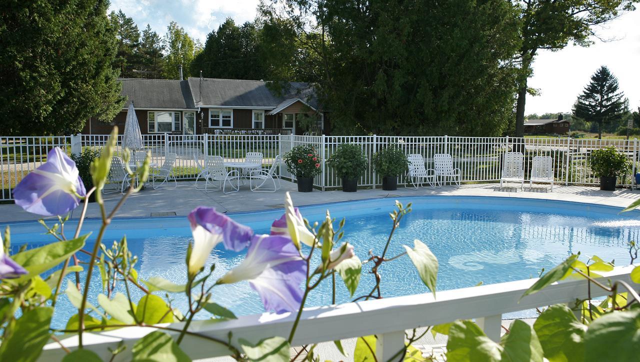 Peninsula Park-View Resort Fish Creek Exterior foto
