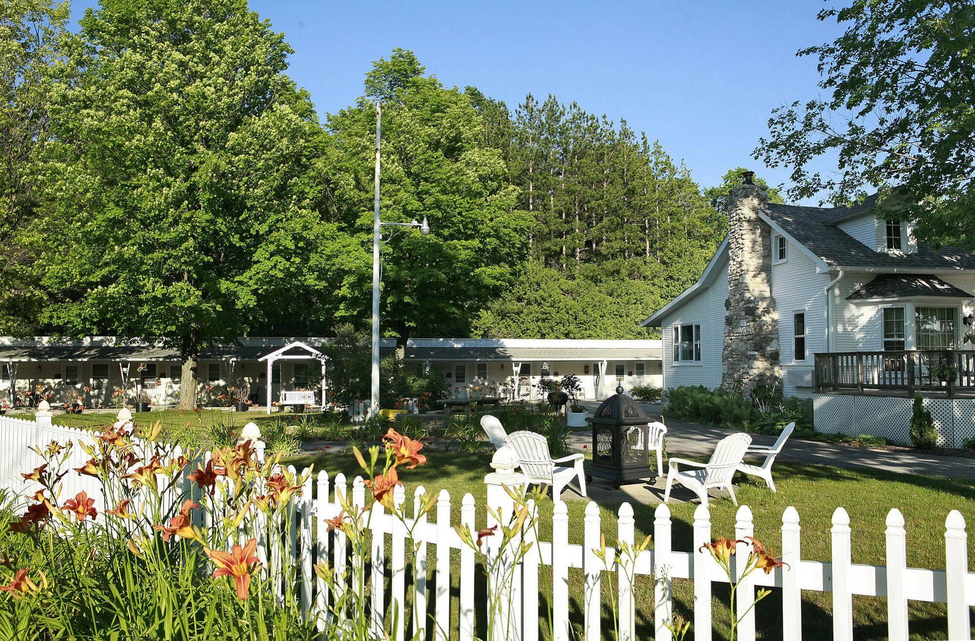 Peninsula Park-View Resort Fish Creek Exterior foto